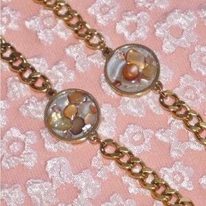 Elegant Gold Chain Bracelet with Stone Accents